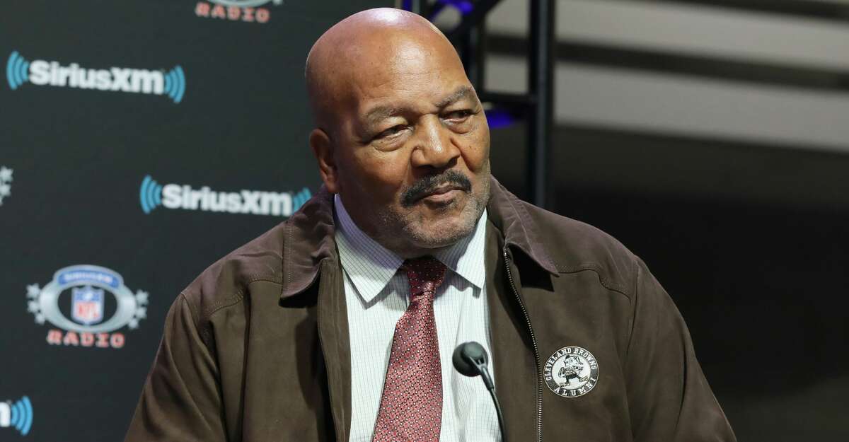 Jim Brown dies