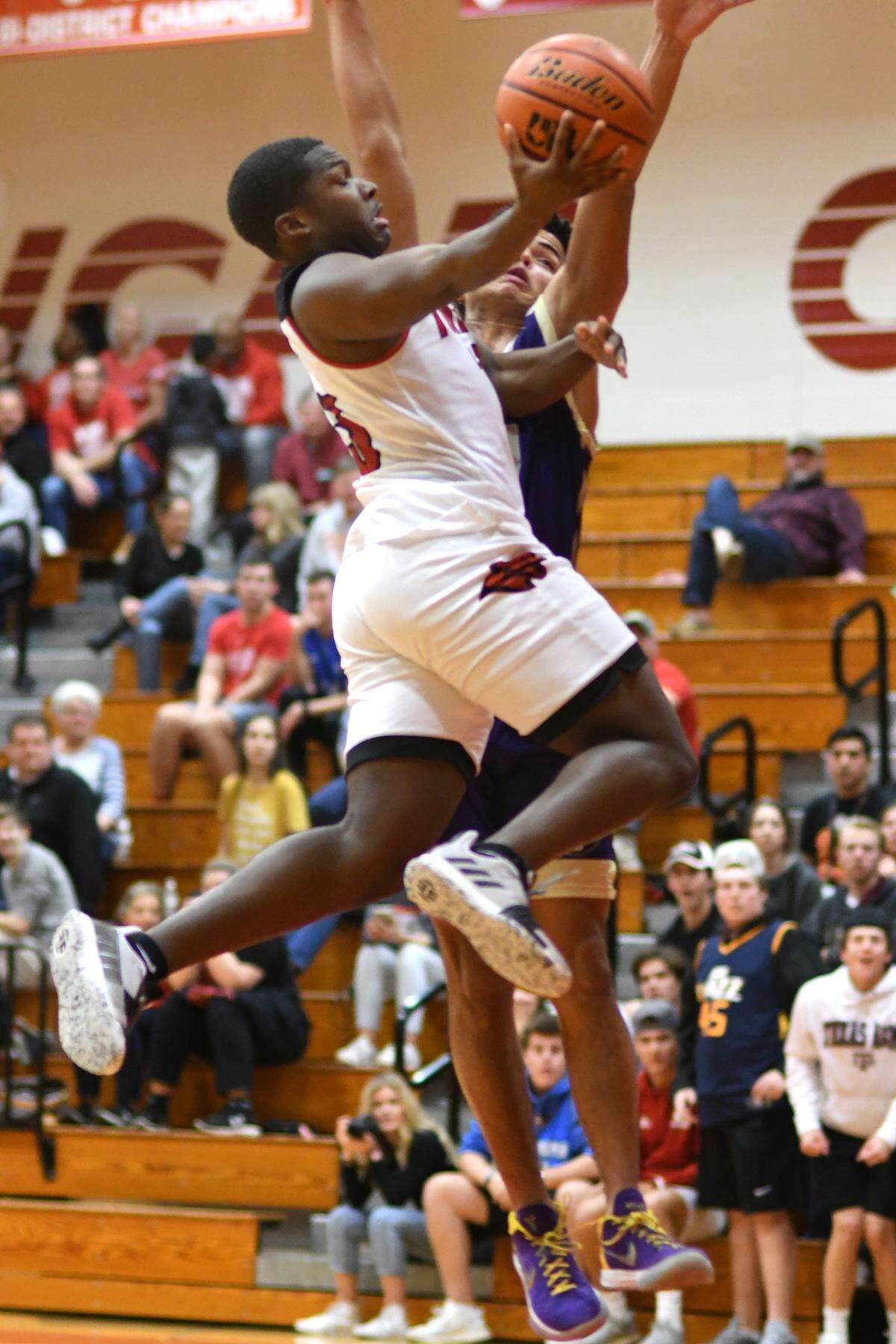 Tomball high school roundup Cougars teams eyeing playoffs