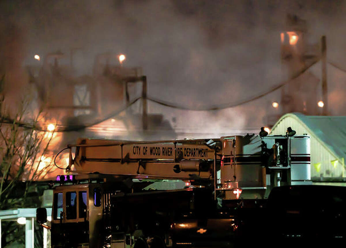 Explosion, fire at Wood River refinery leaves one injured, incident