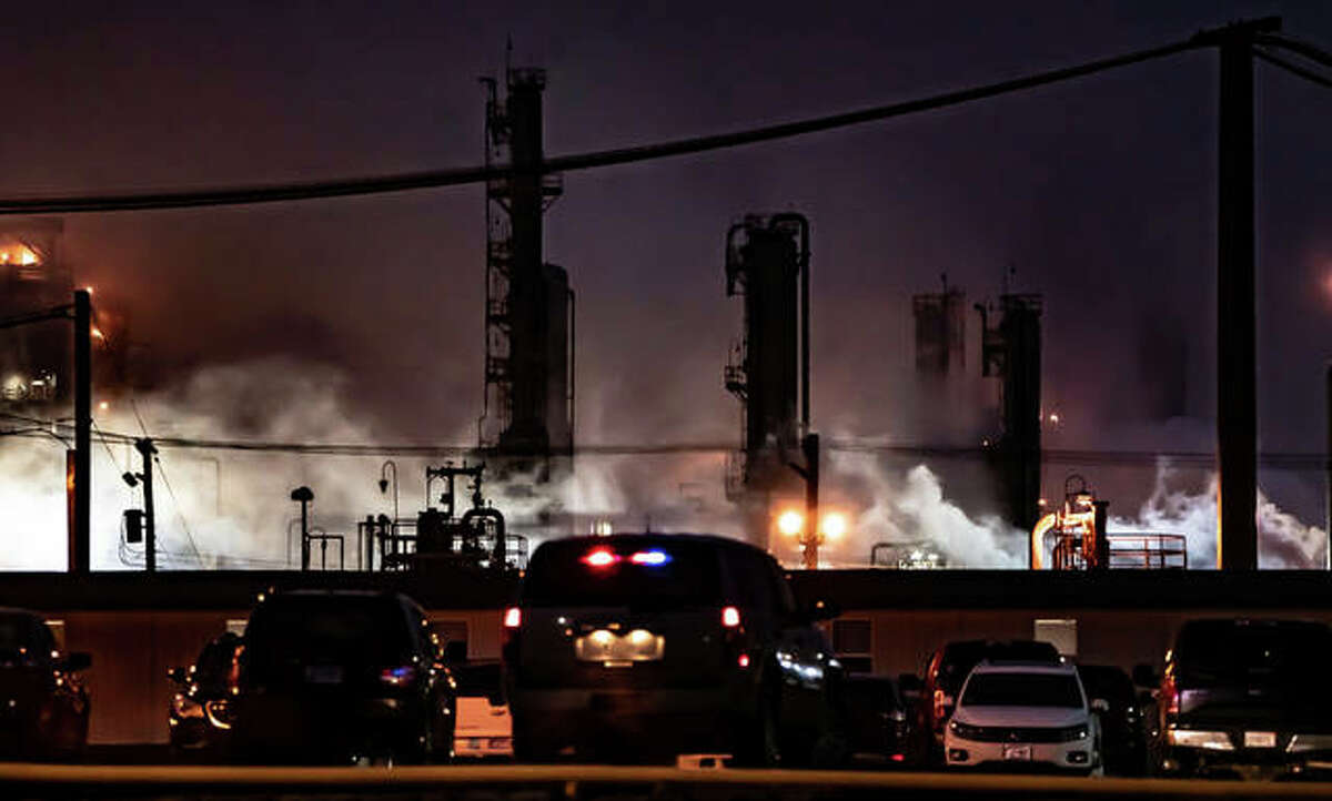 Explosion, Fire At Wood River Refinery Leaves One Injured, Incident ...