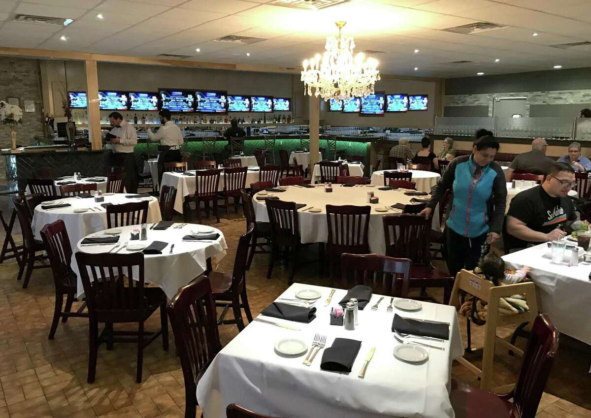 Review Hoffman's Steakhouse brings unexpected refinement to San