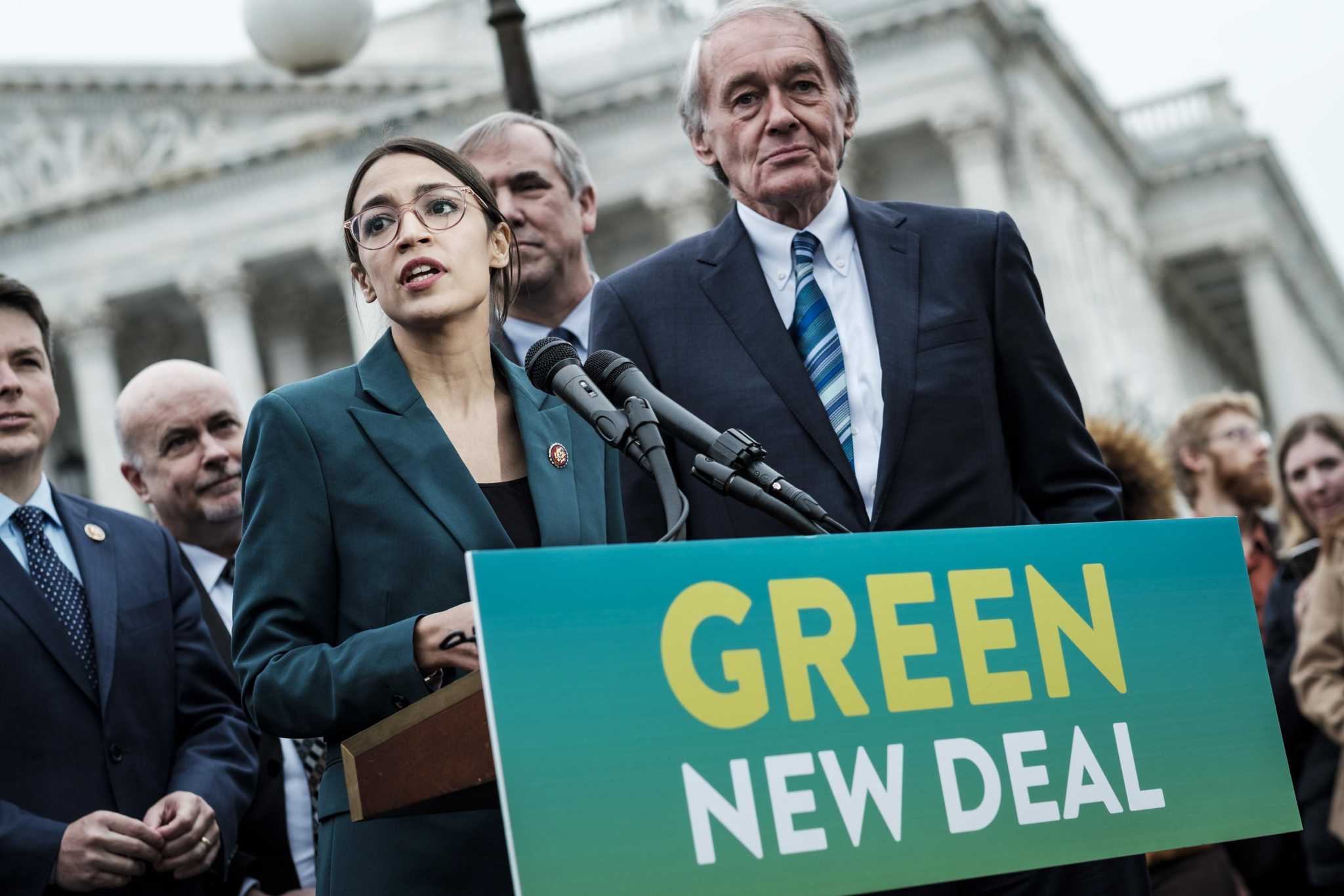 Democrats Defy Republicans On Green New Deal Vote