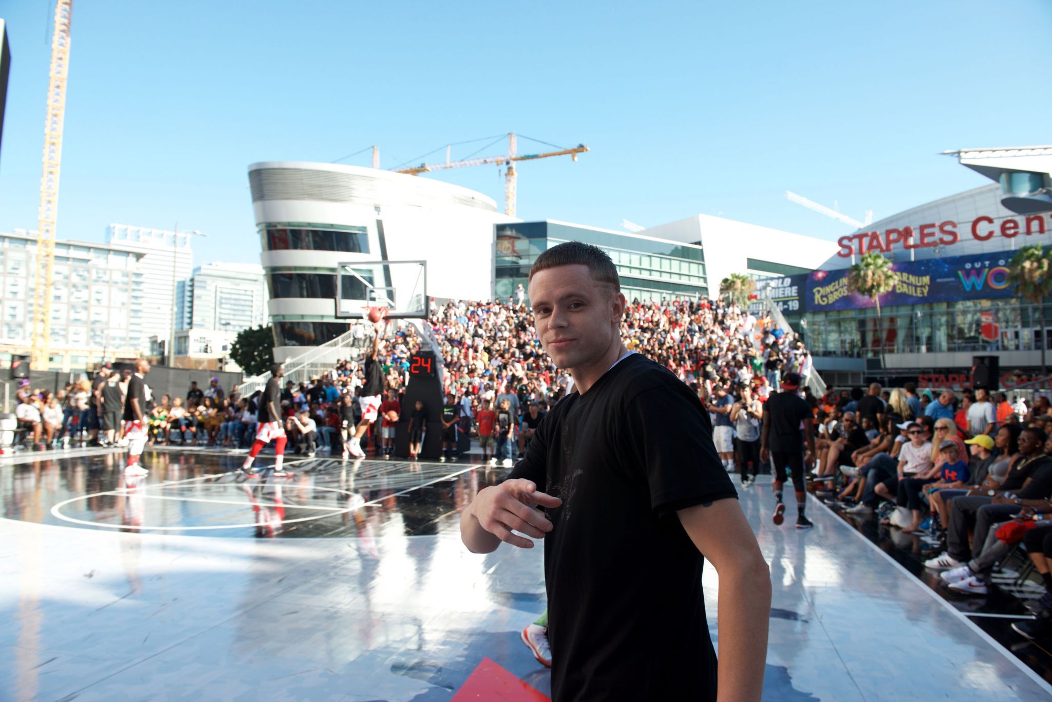 Apryl Jones attends The Nike 3ON3 Celebrity Basketball Game at L.A. News  Photo - Getty Images