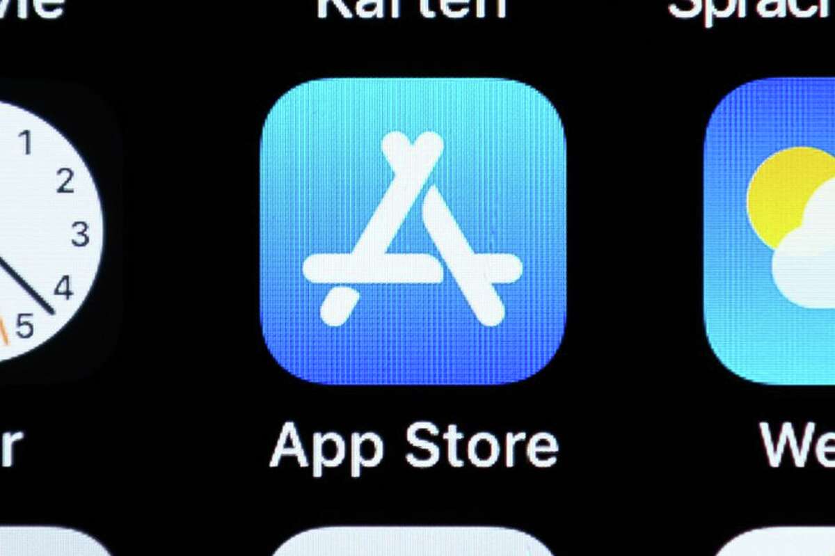 Developers filed a complaint against Apple because of the App Stores fees and rules.