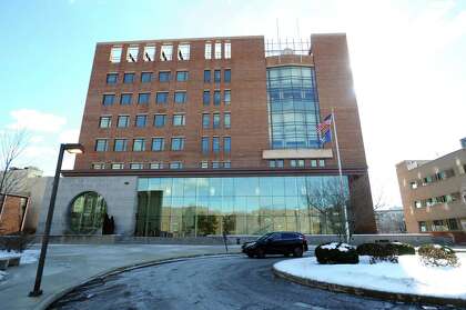 Greenwich Woman Charged With Child Abuse Freed After Promising Not
