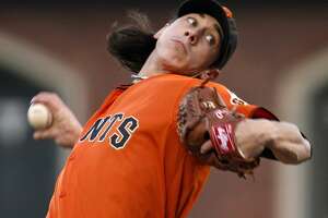 Tim Lincecum returns for Bruce Bochy's last game with the Giants