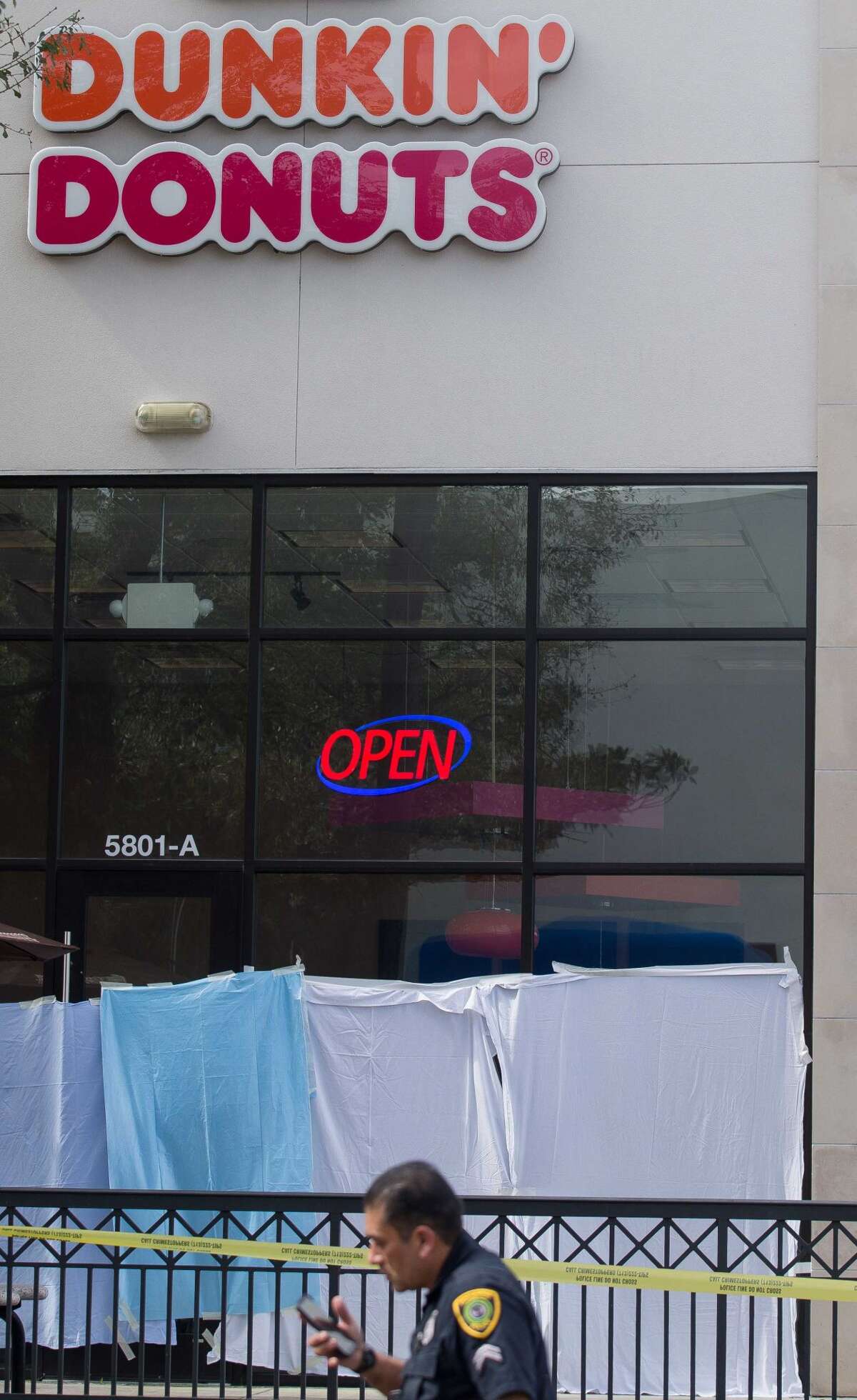 'Darling' woman killed, suspect dead in apparent murdersuicide at Memorial doughnut shop