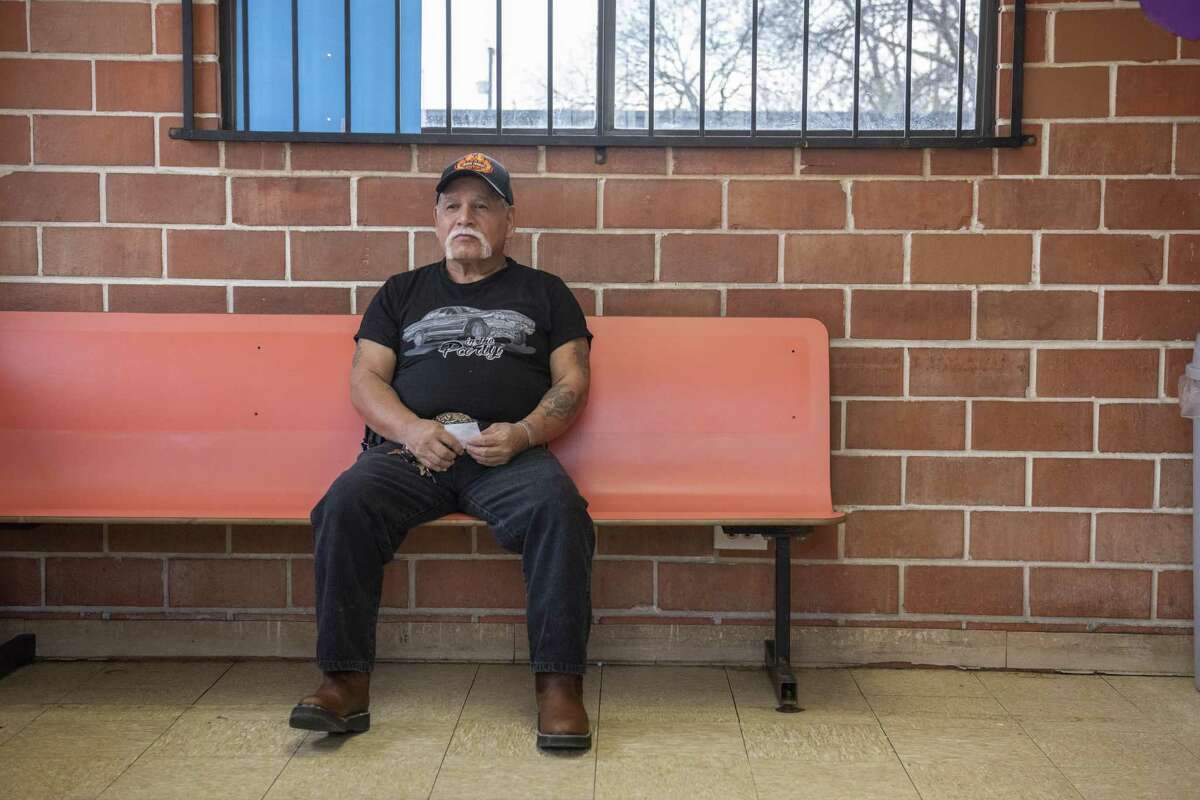 San Antonio’s Fred’s Fish Fry dispelling drugfront rumors with tasty fish