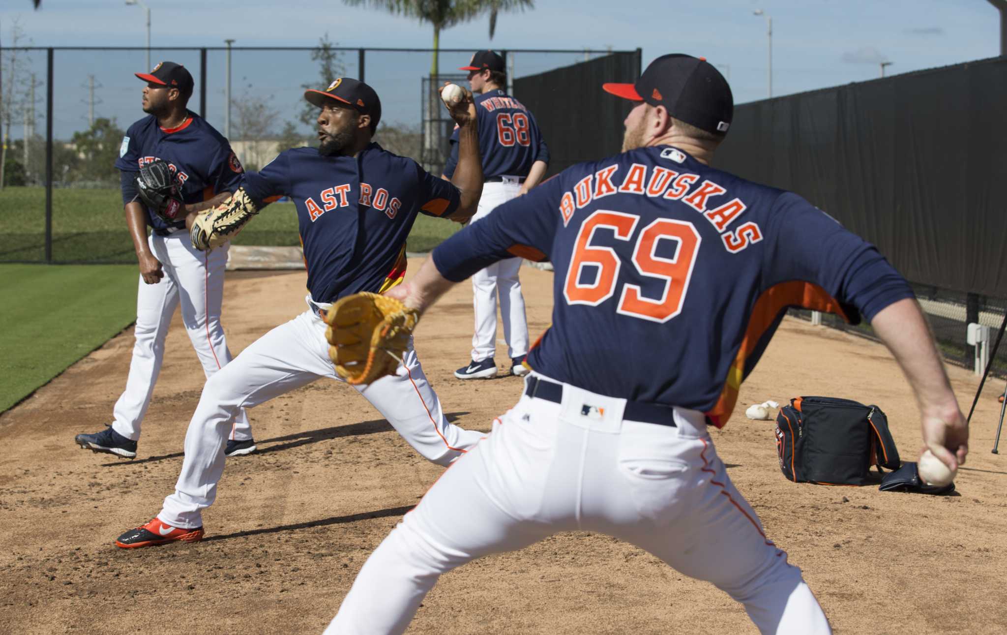 Roberto Osuna looks past 2018, ready to close for Houston Astros