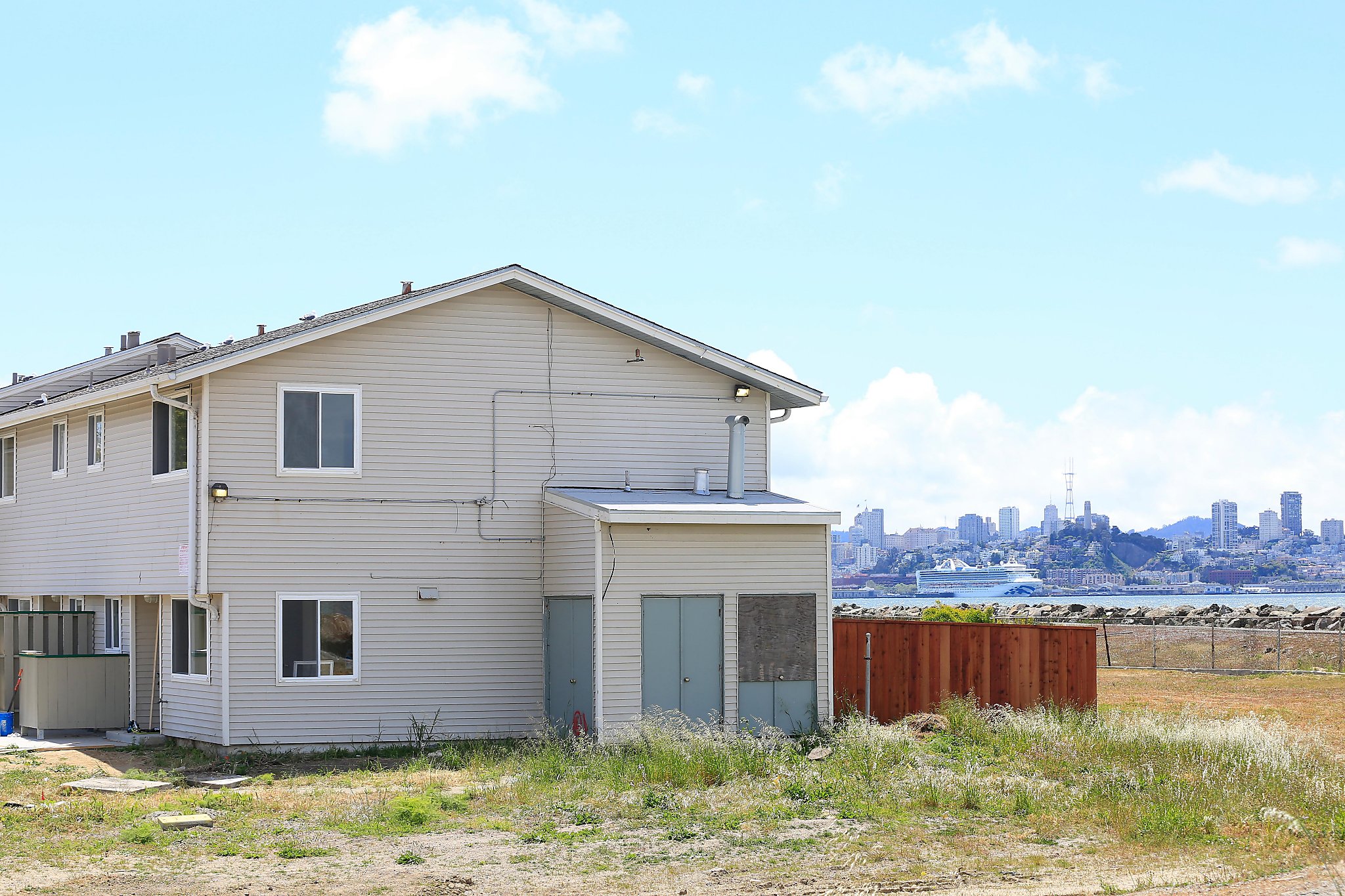 Suspect Hunters Point Shipyard Contractor Did Similar Work At Treasure Island