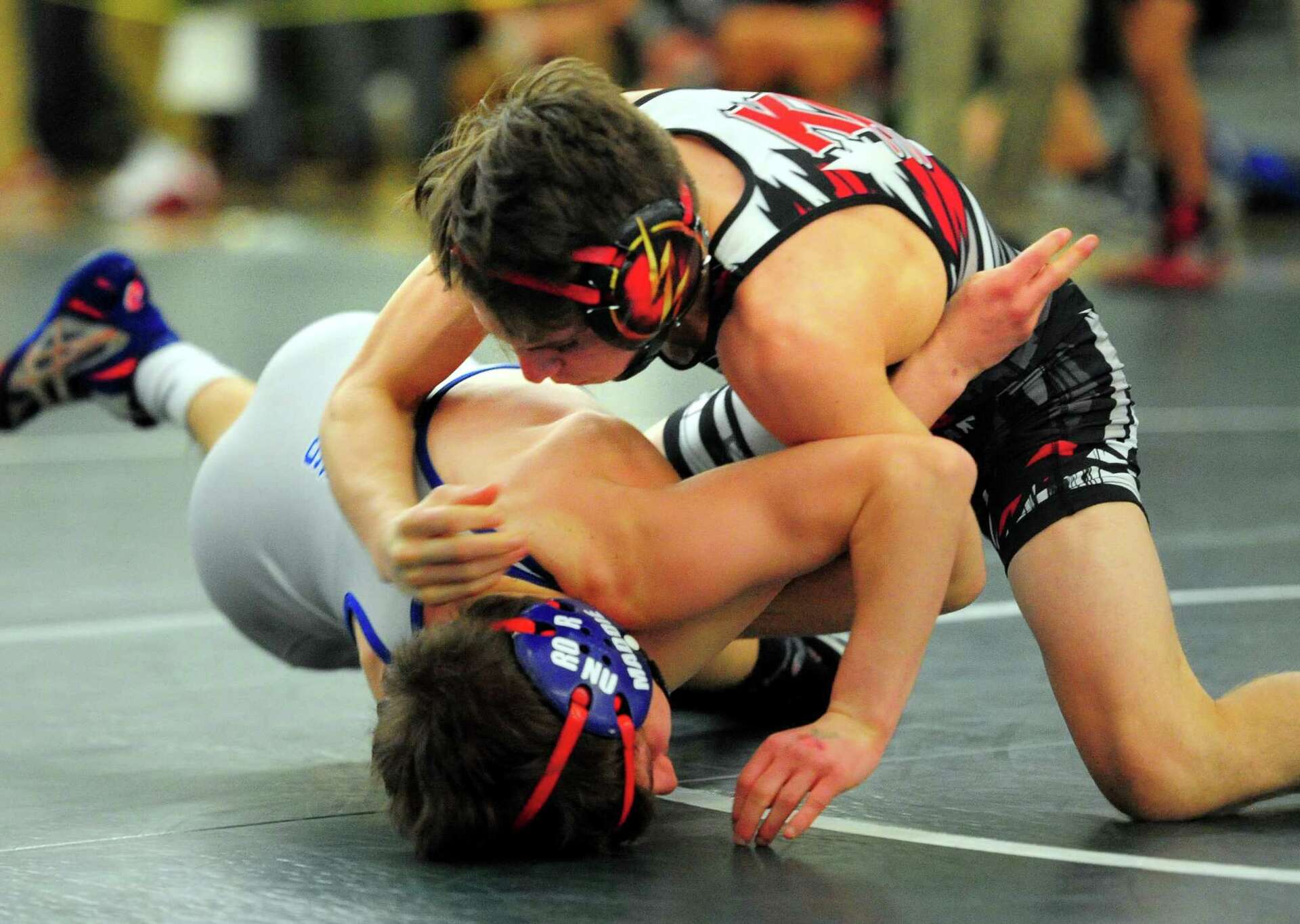 Killingly rises to the top to win Class M wrestling title