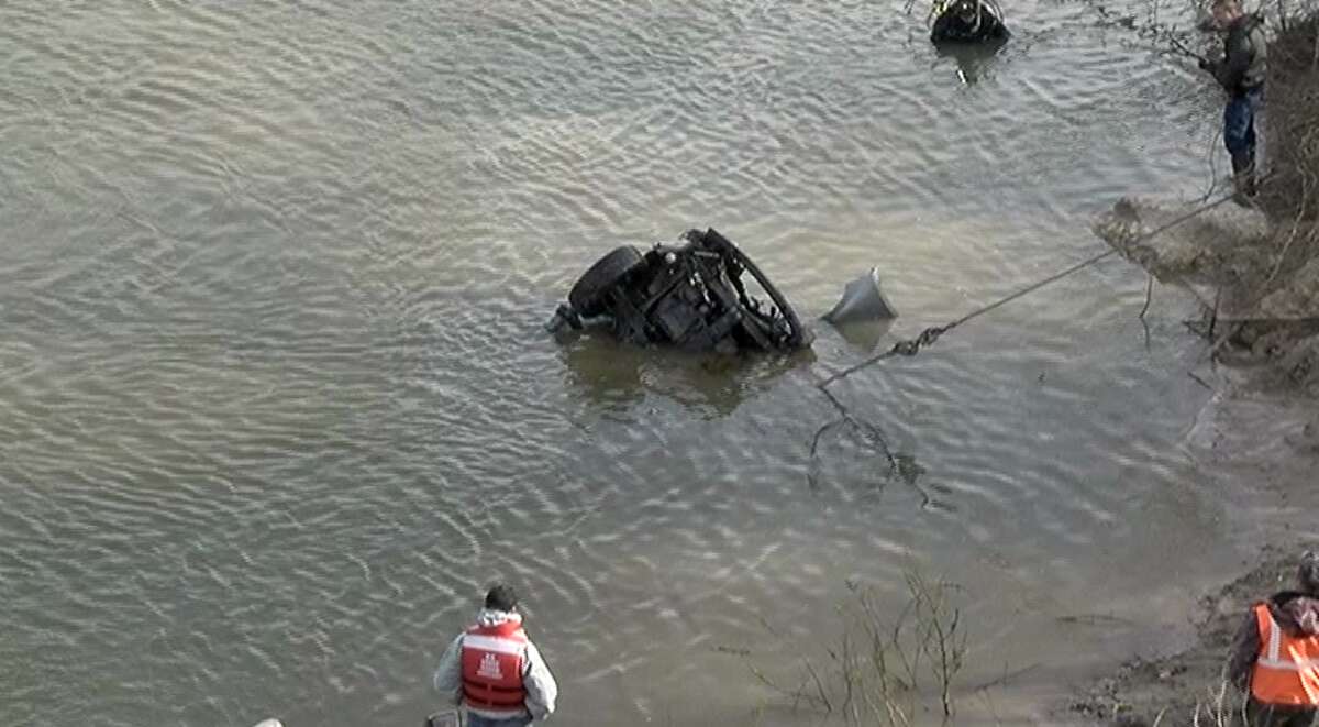Body Car Found Submerged In Trinity River During Search For Houston Woman 4338