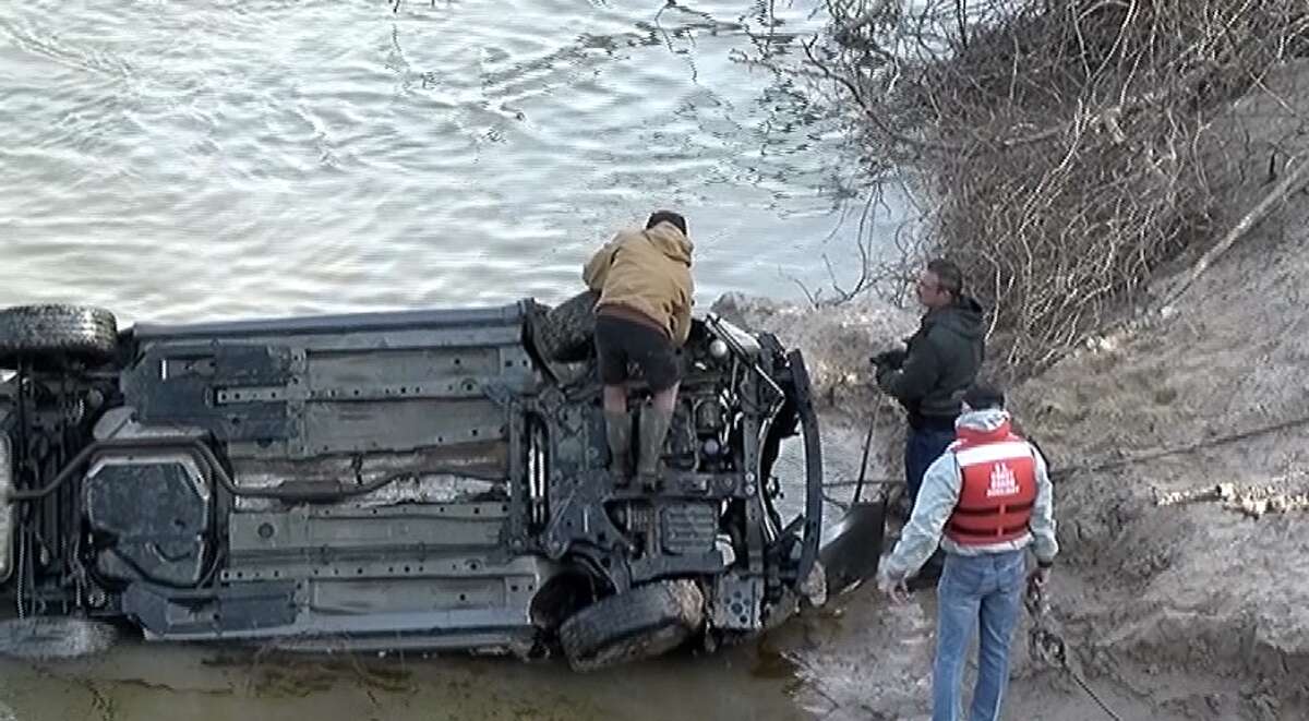 Body Car Found Submerged In Trinity River During Search For Houston Woman 8413