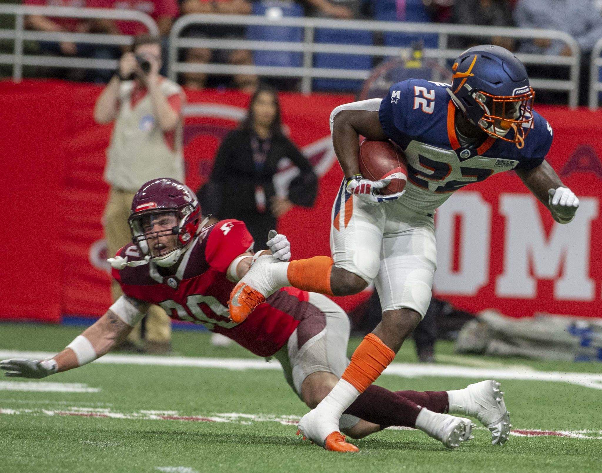San Antonio Commanders Lose After Late Rally By Orlando Apollos