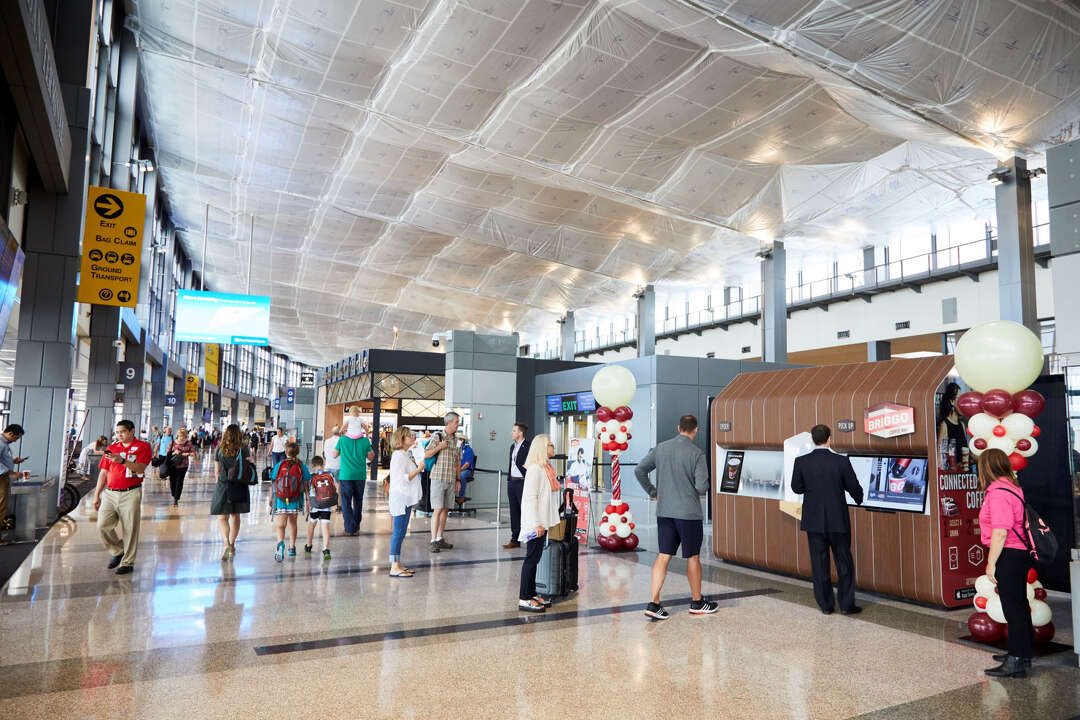 Robotic Coffee Baristas Elbowing In At Sfo