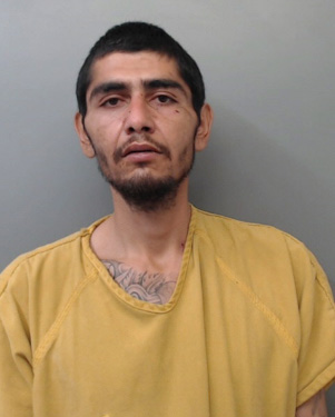 Police: Laredo man allegedly punched elderly father in the face