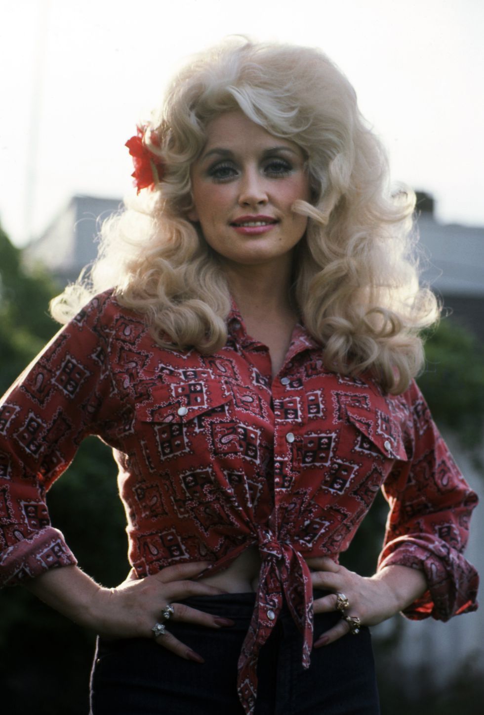 Vintage Dolly Parton interview shows she's been in on the joke this