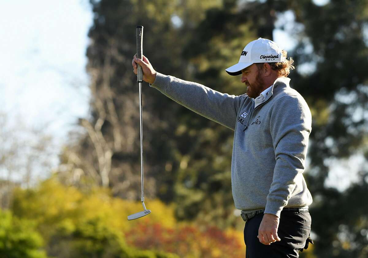 PACIFIC PALISADES, CALIFORNIA - FEBRUARY 17: J.B. Holmes lines up a putt on the 16th hole during the final round of the Genesis Open at Riviera Country Club on February 17, 2019 in Pacific Palisades, California. (Photo by Harry How/Getty Images)