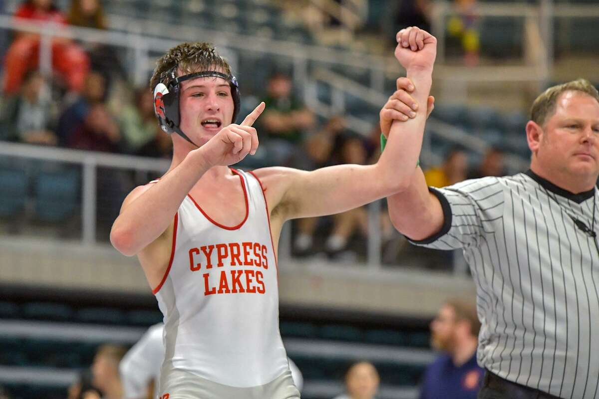 Cypress Lakes High School sophomore Johnathan Wertz won the 152-pound boys’ regional title to advance to the state tournament.