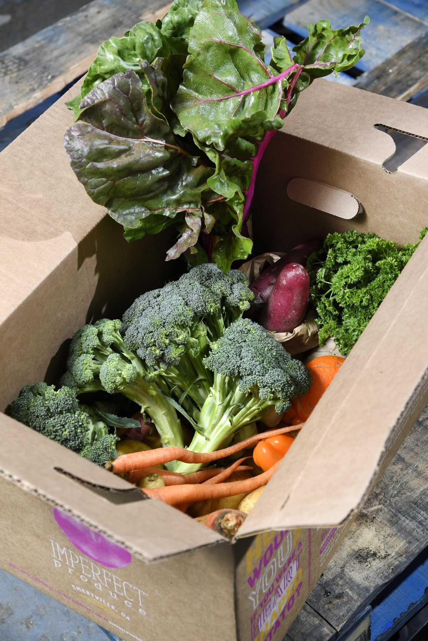 Imperfect Produce starts selling 'ugly' fruits, veggies in