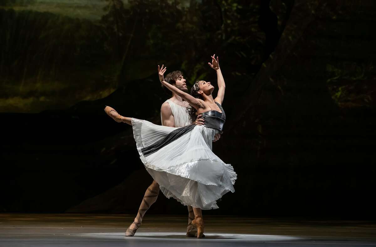 Review Houston Ballet’s ‘Sylvia’ a beautiful extravagance