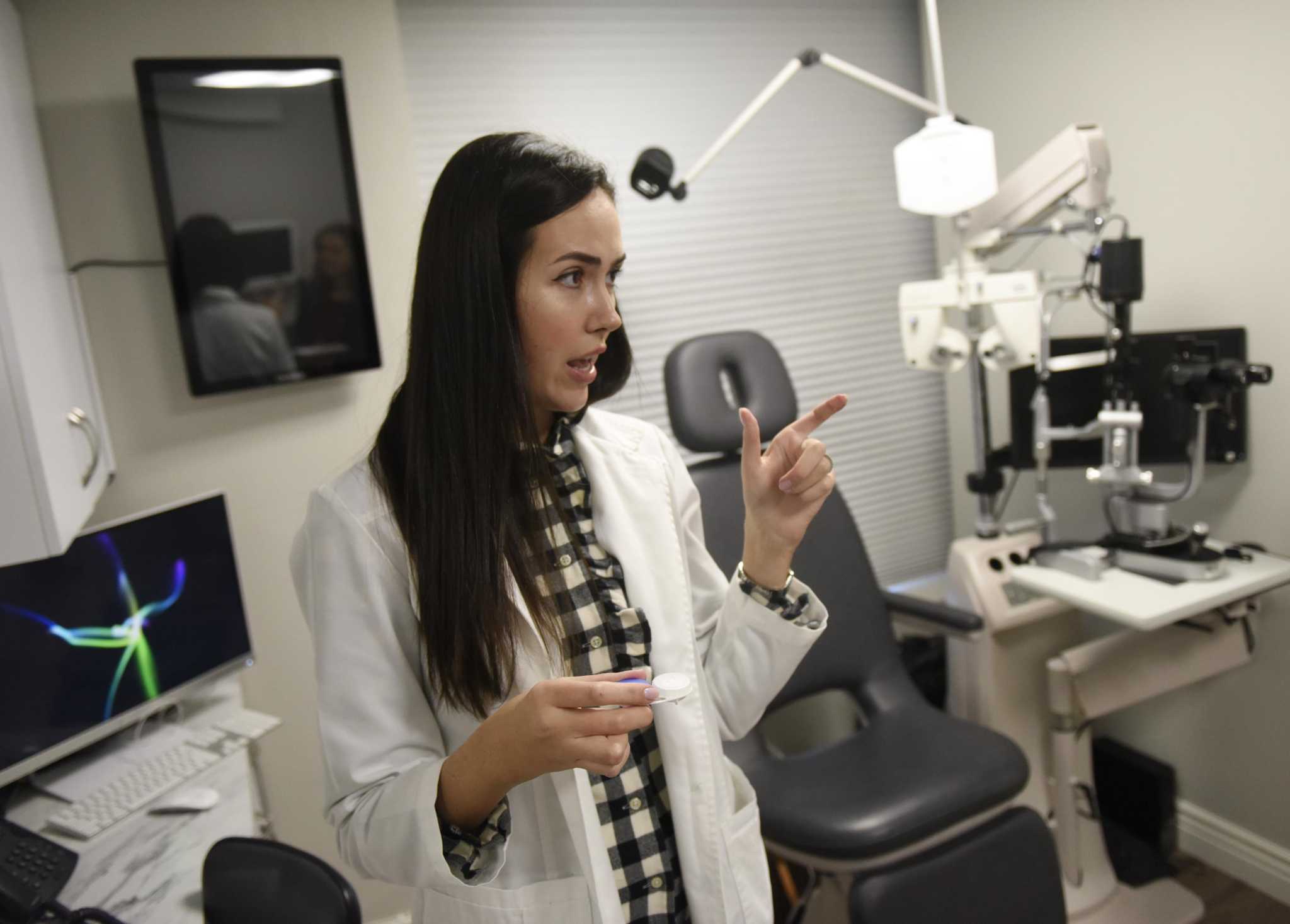 Old Greenwich optometrist focuses on unique specialty