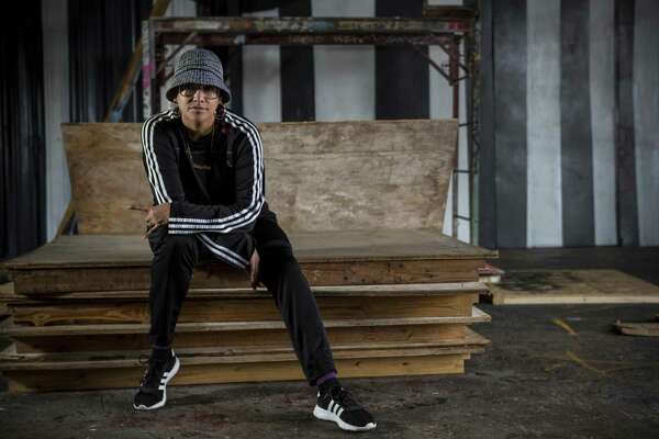 adidas breakdance outfit