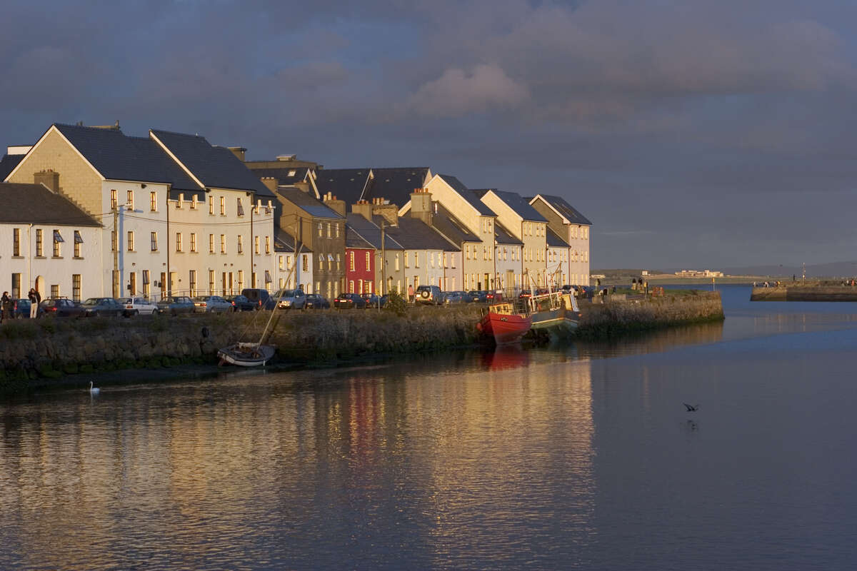 You can buy an 80-acre Irish island for the same cost as a median ...