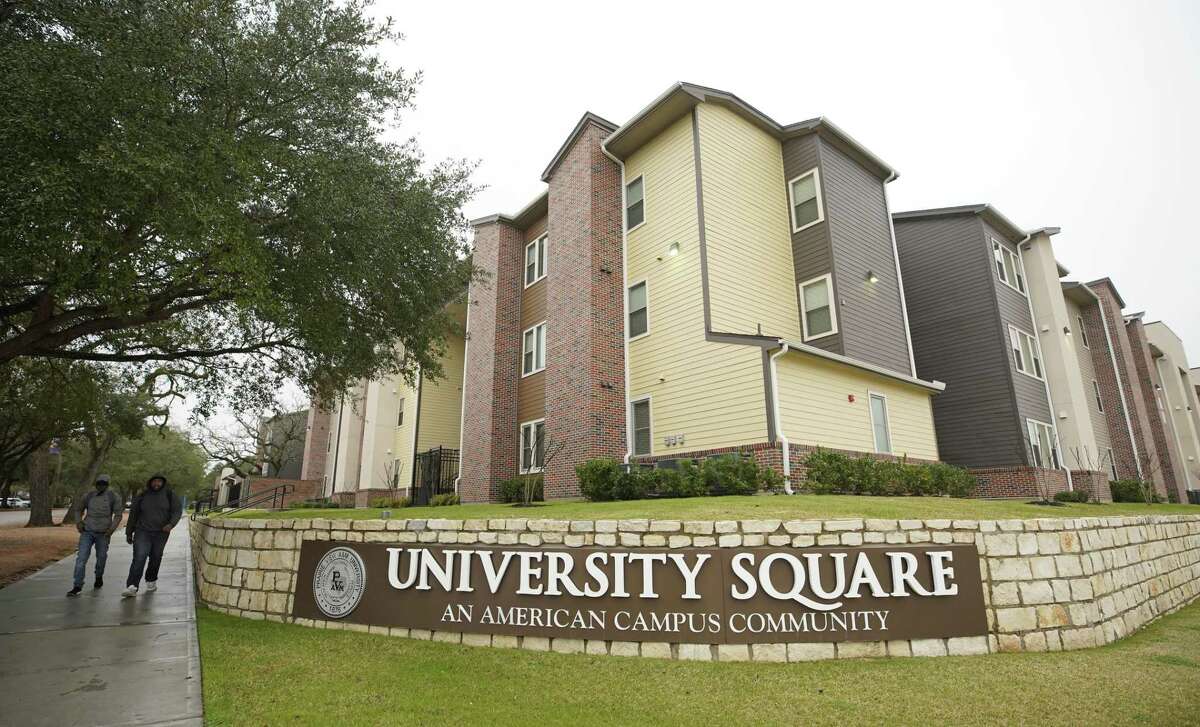 As enrollment grows, Prairie View A&M struggles with housing issues