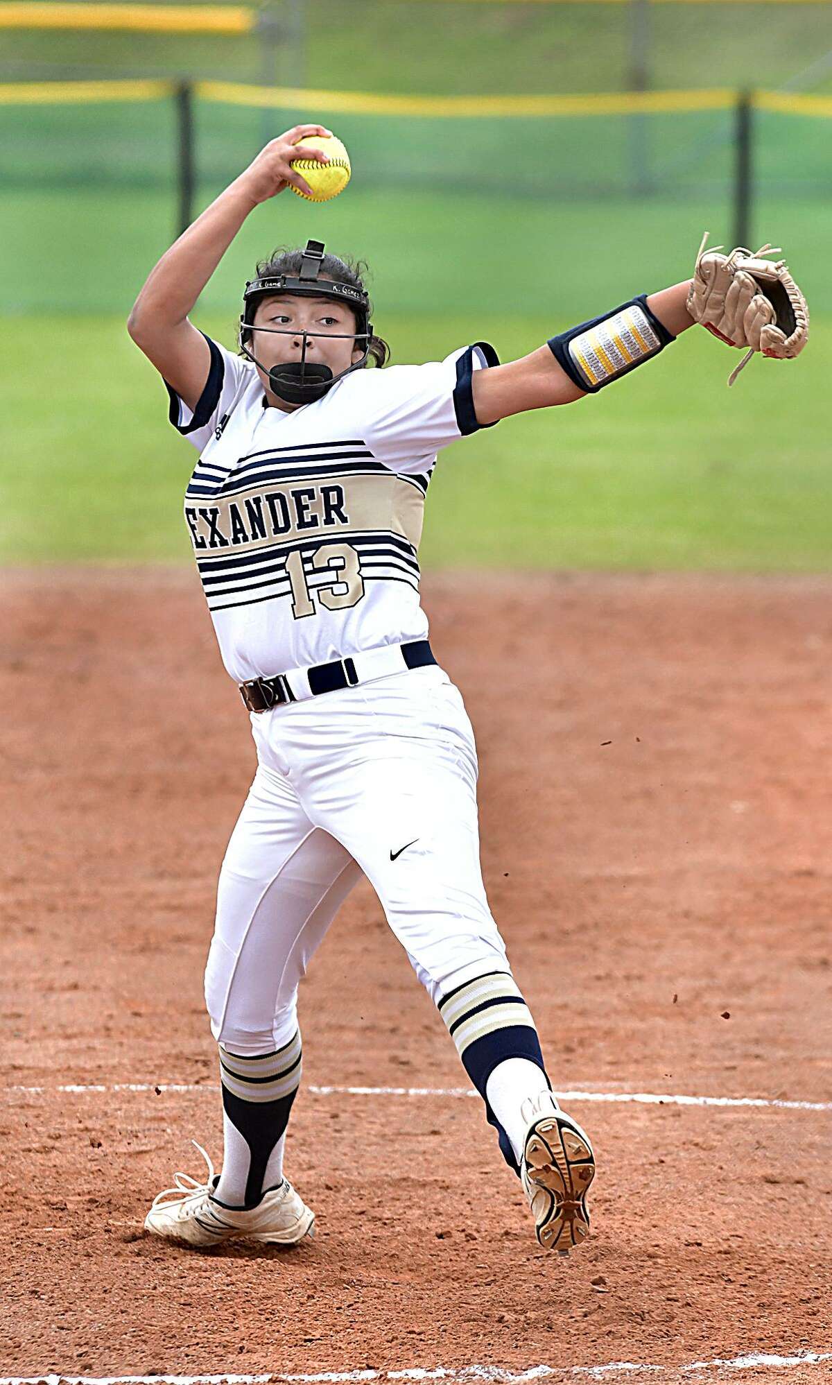 Alexander is Laredo’s lone team in bracket play