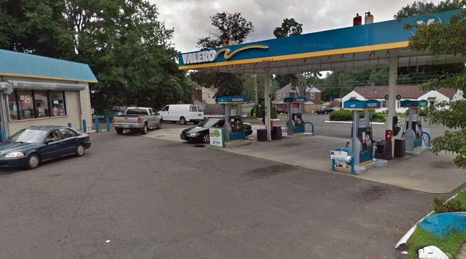 Power line falls at Bridgeport gas station, sparks fire Connecticut Post