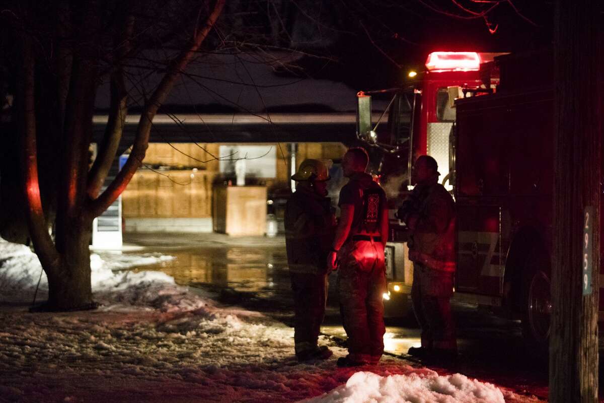 Midland firefighters respond to house fire on E. Ashby Feb. 23, 2019