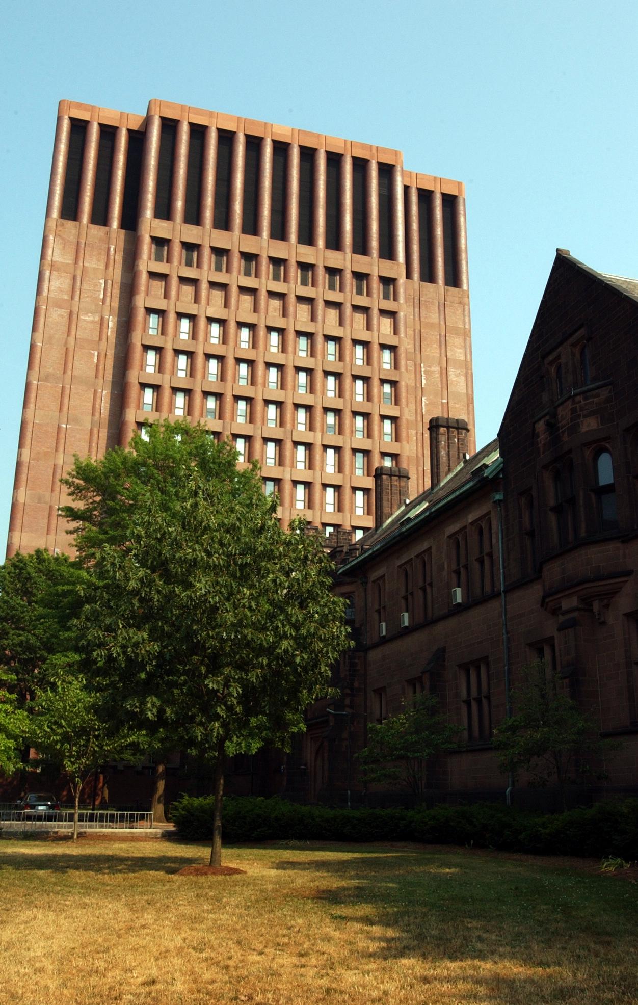 Crews battle fire in Yale University building