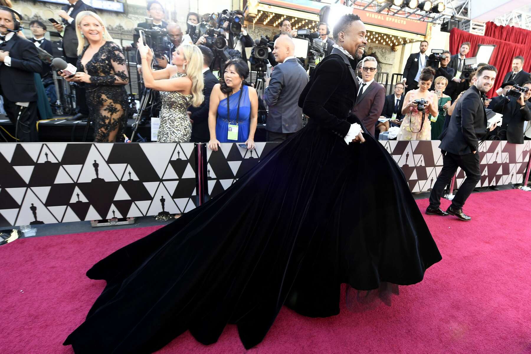 office party dress code