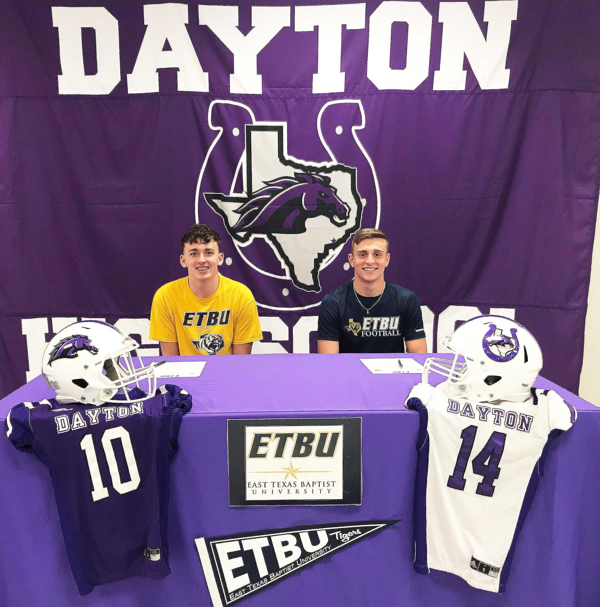 Dayton Teammates Go From Pee Wee To College Football Houston