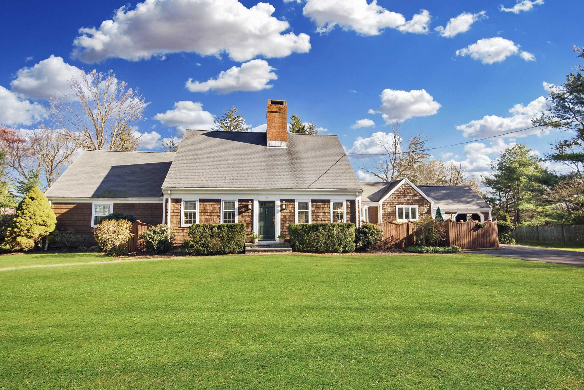 On the Market / Fairfield home built by award-winning architect