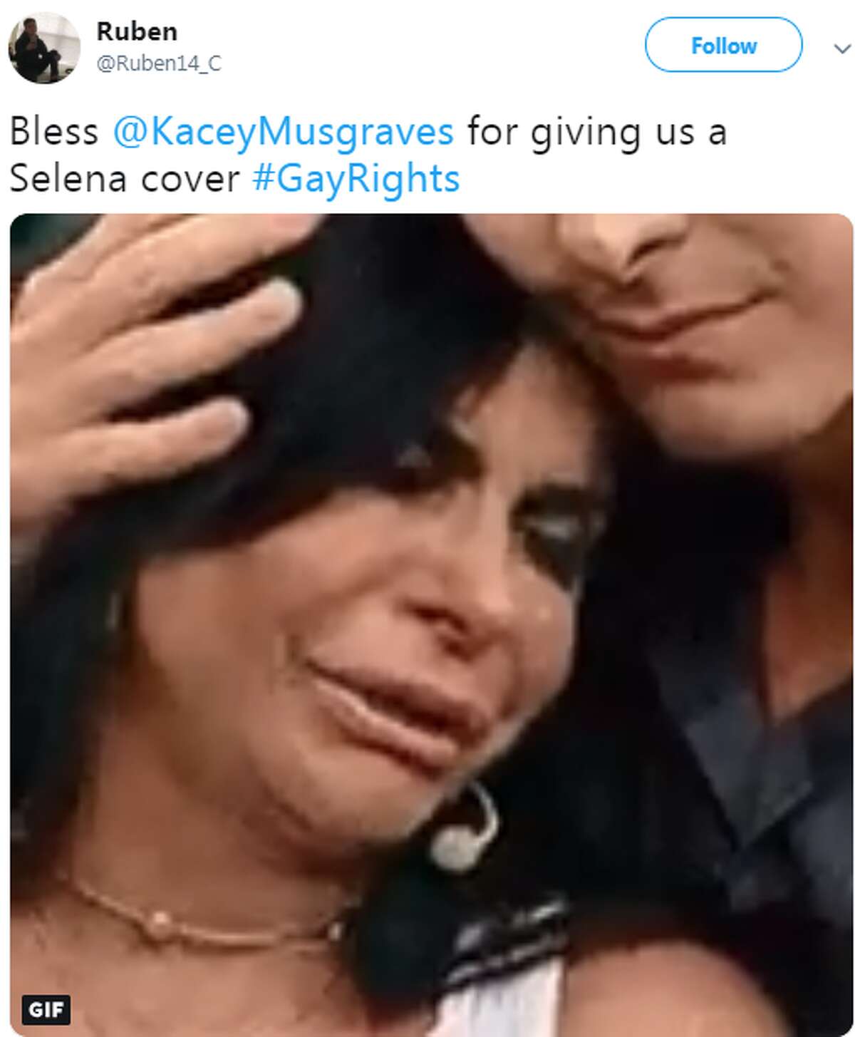 Twitter reacts to Grammy Award-winner Kacey Musgraves covering "Como La Flor" by Selena.