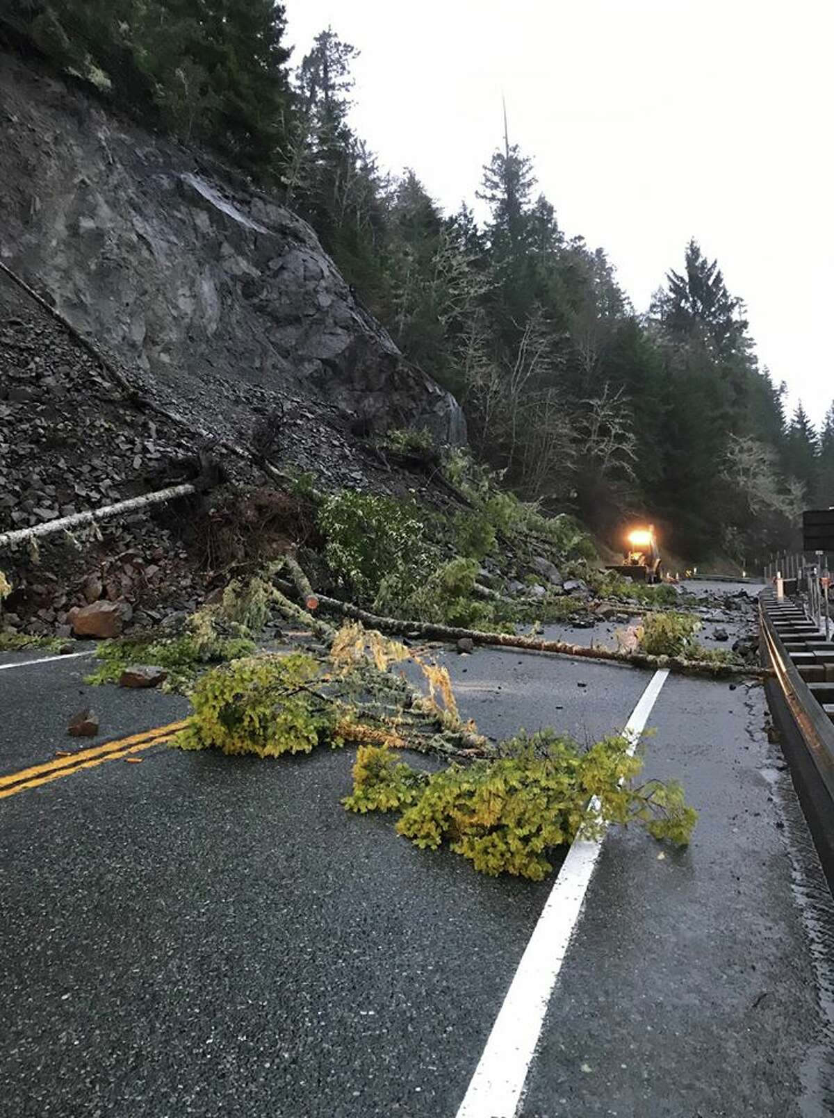 'Continuously active slide' closes Highway 101 on and off near Oregon