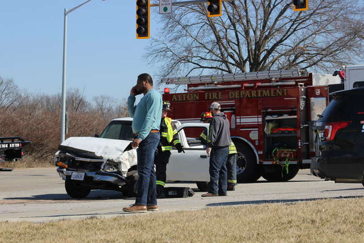 Minor injuries in Homer Adams crash Tuesday afternoon