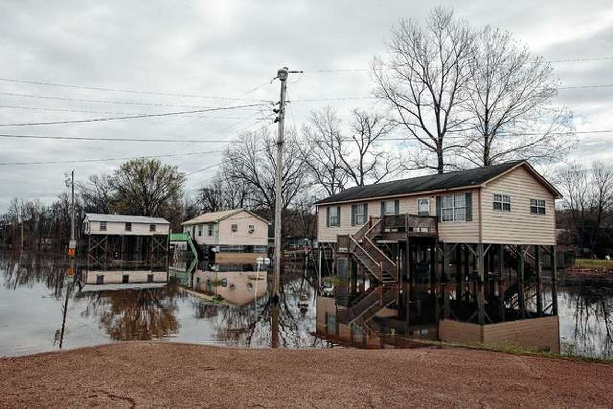 Minnesota braces for flooding on Mississippi, other rivers