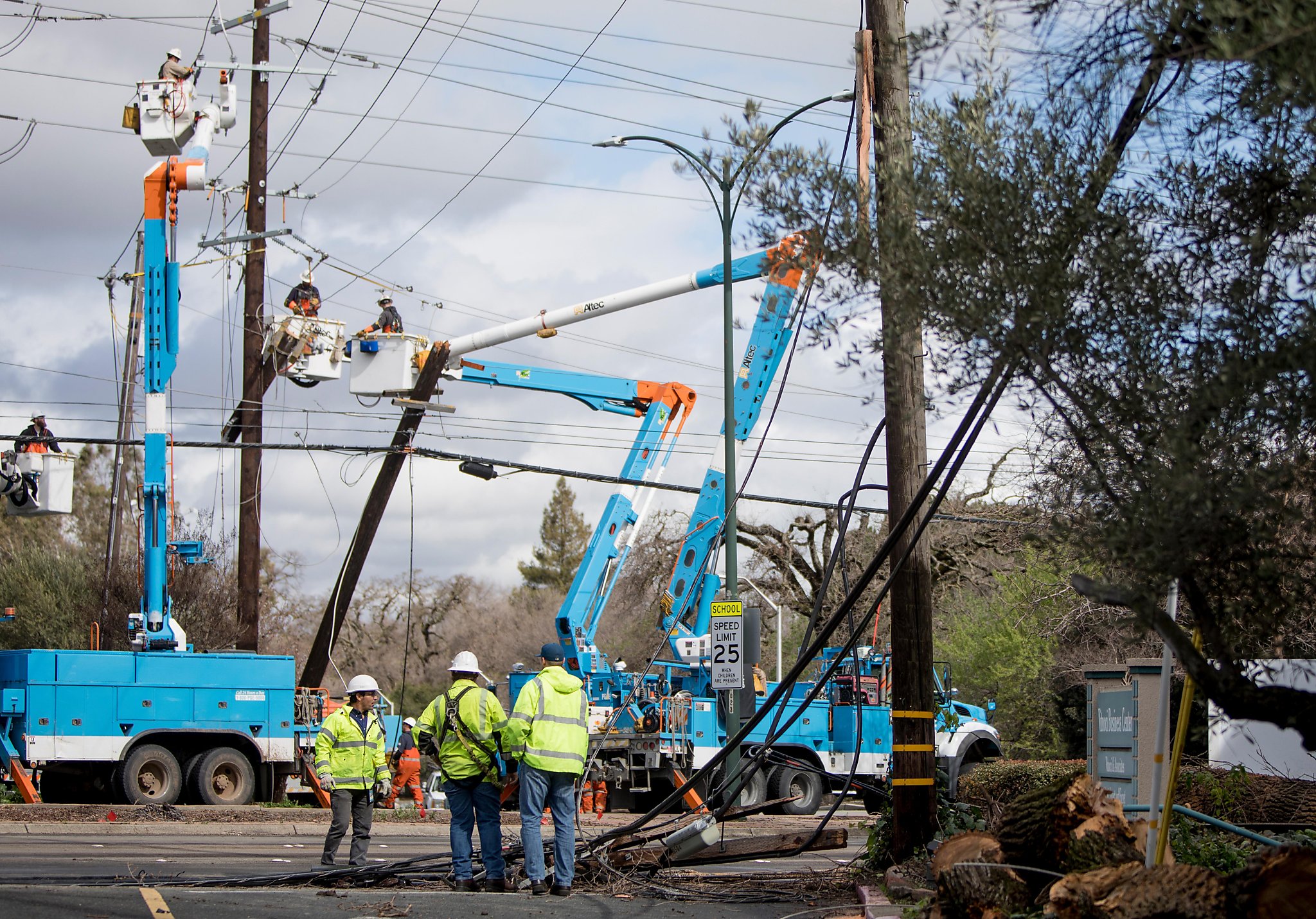 4,126 PG&E customers remain without power — all in North Bay