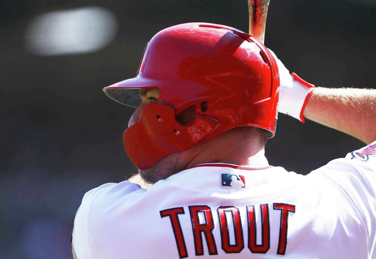 Los Angeles Dodgers: Why the Dodgers are front-runners for Mike Trout