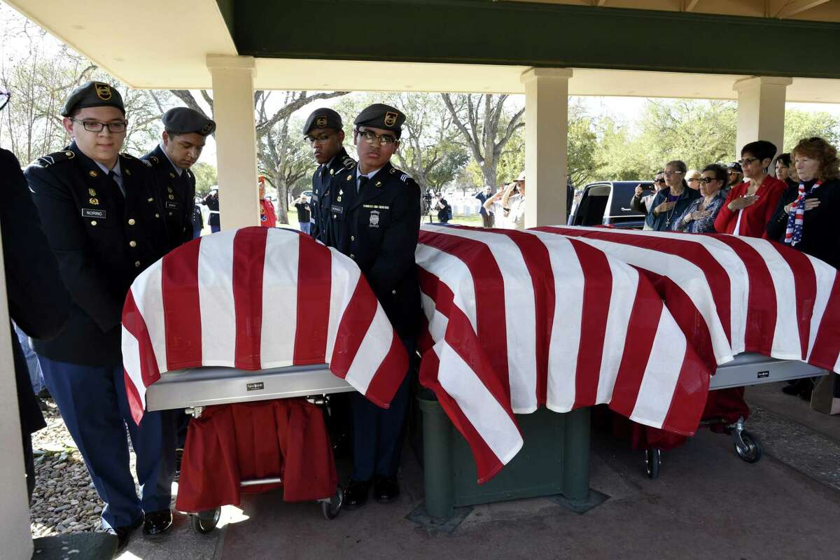 Veterans buried without family — but honored by San Antonio community