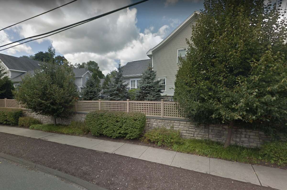 Bethel condo sells for 427,500