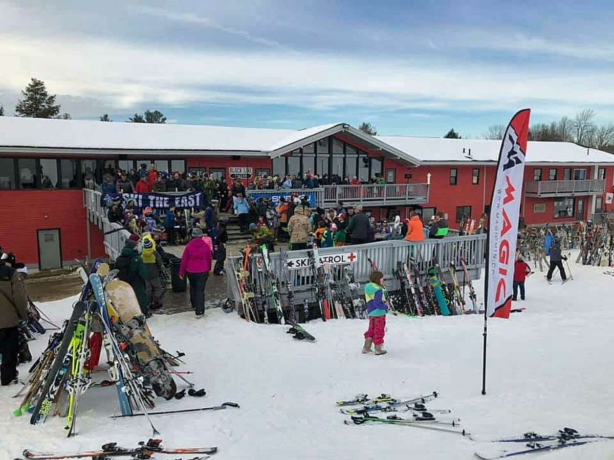 Taking A Retro Ski Tour In Vt S Golden Triangle