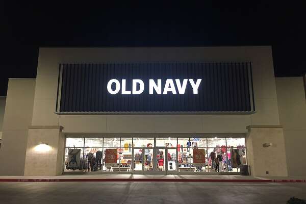 old navy splits from gap