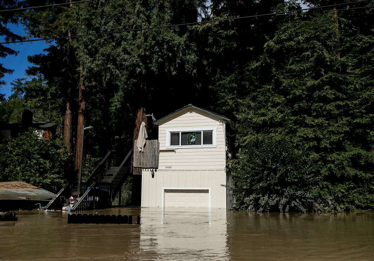 Gov. Newsom declares state of emergency after Russian River flooding