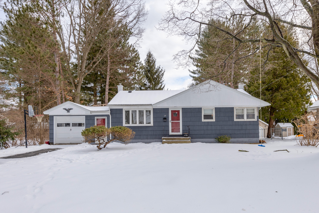 House of the Week Ranch in Delmar