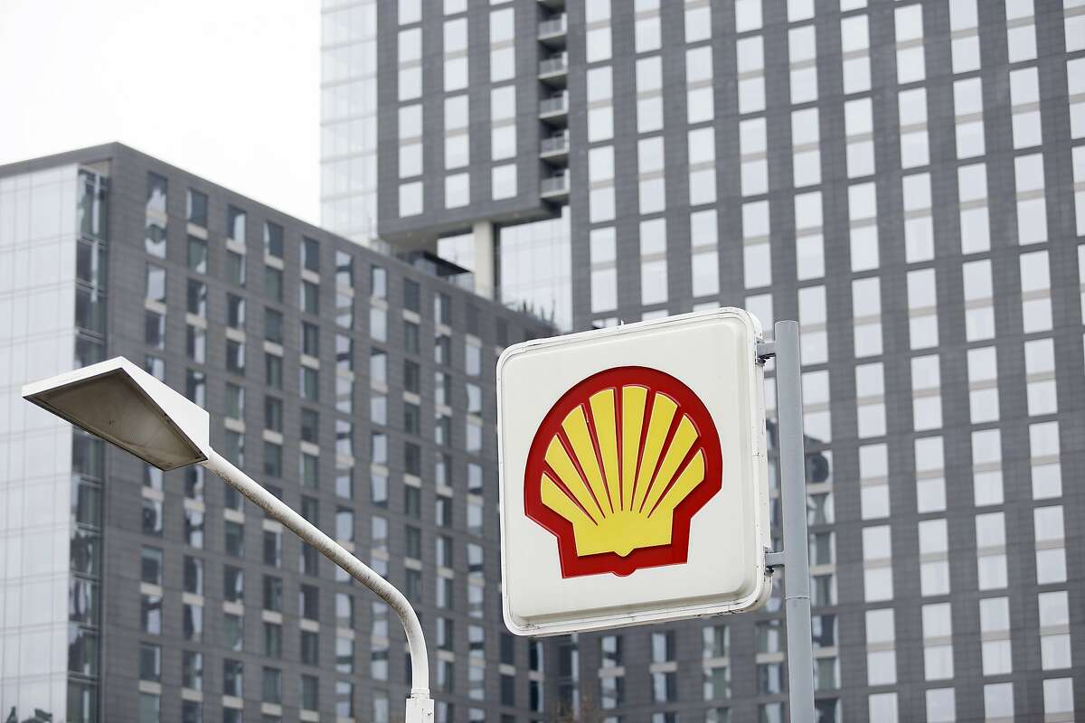 Shell profit misses estimates