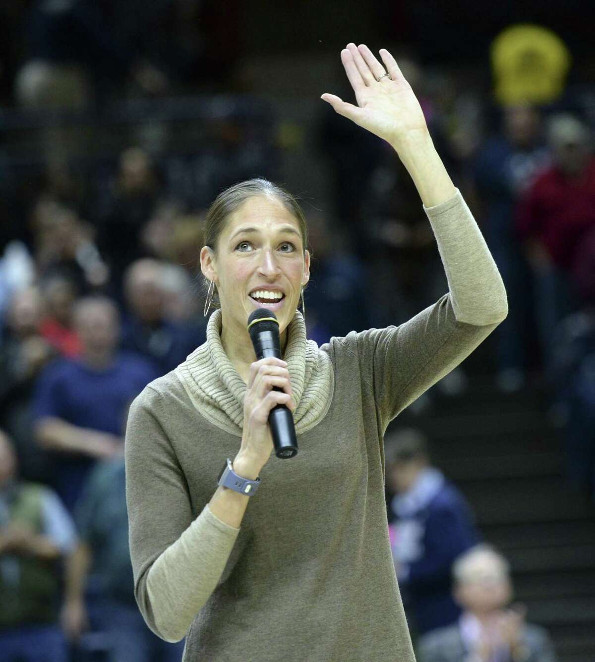 Jeff Jacobs: Rebecca Lobo’s and Ray Allen’s numbers add up to greatness